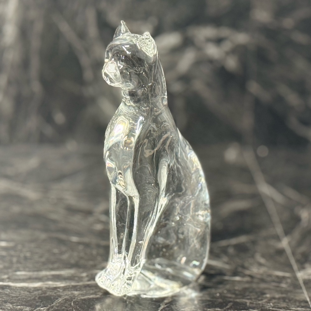 Glass Cat Figurine - Picture 3 of 16